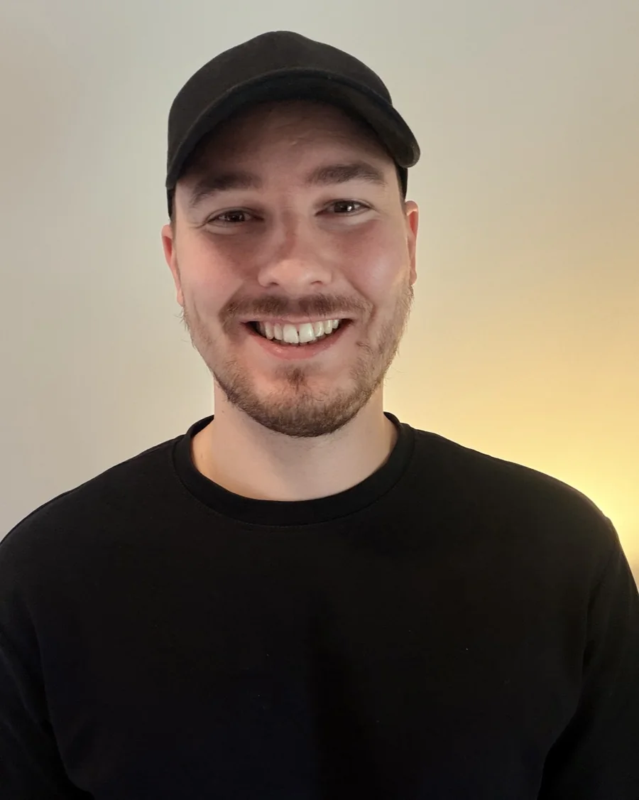 Leon D., founder of repeet.